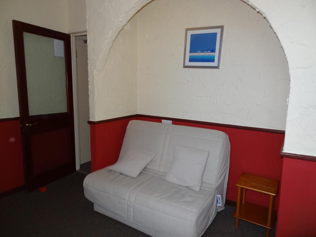 Apartment Lindisfarne Holiday - Families & Couples Only Blackpool